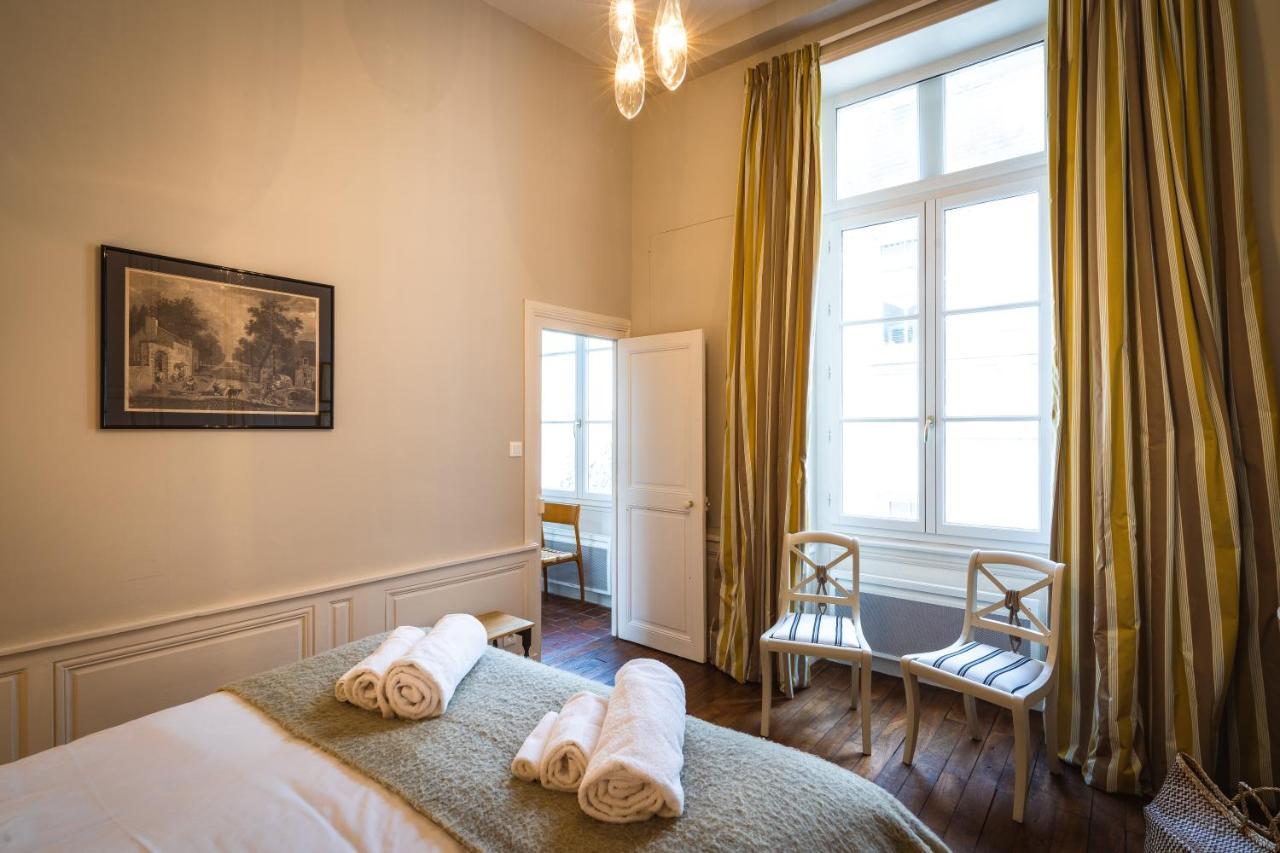 Cote Remparts Apartment อองบวส ภายนอก รูปภาพ